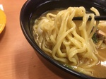スシロー濃厚海老味噌ラーメン麺.JPG